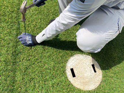 トータルクリーンサービス ビアンサの防草シート、人工芝張り当社にお任せ下さい!瓦チップ、砂利敷き施工なども可能です!の写真