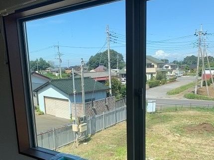 テンゾンクリーンサービスの窓・サッシのクリーニング(冊子まわり)の写真