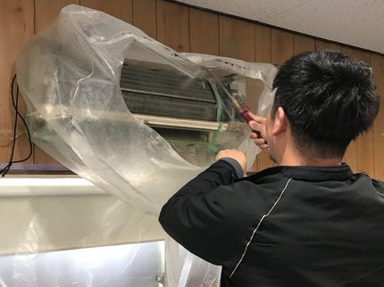AKIU / 秋保 株式会社の【コロナウィルス対策】マスク徹底着用!作業前後殺菌消毒致します!カビ菌も一掃!の写真