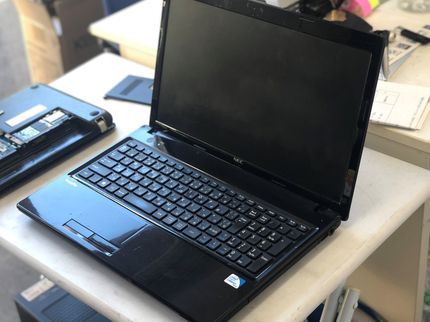 PCヘルプデスク東京の《安心の100%自社修理対応》事前予約で24時間出張◎Mac対応!法人対応可!の写真