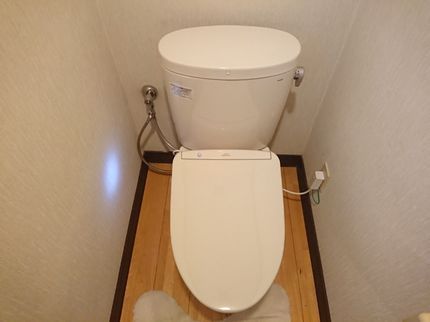 三栄水道サービスの<水道局指定工事店 有資格者対応>取付のみ可 取付可能便器アドバイス致します!の写真