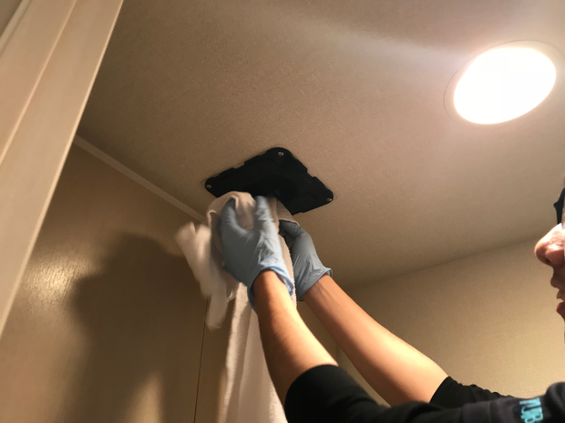 便器の掃除に使うやすり