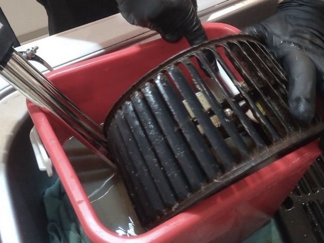 プロの技術でご満足いただけるように心を込めて作業いたします