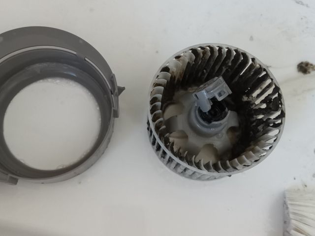 プロの技術でご満足いただけるように心を込めて作業いたします