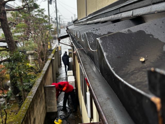 業界歴10年/地域密着型/完全自社施工/女性スタッフとお伺い致します!火災保険可