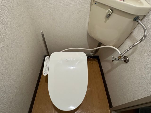ウォシュレットの取付、取外は当店にお任せ下さい!