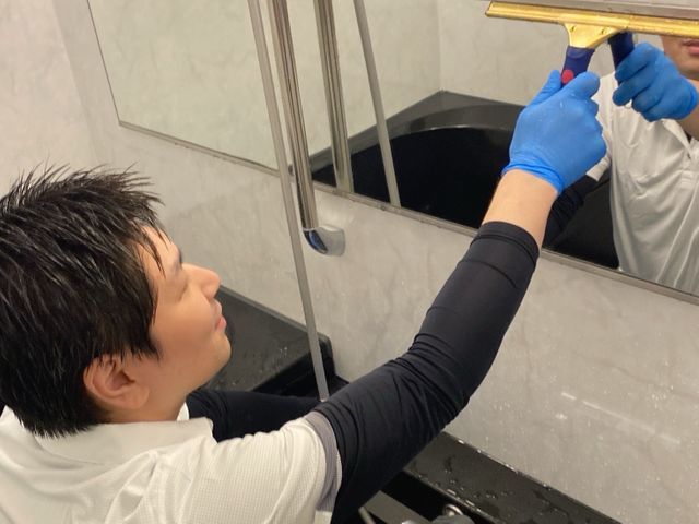 水垢、石鹸カス、カビの除去お任せ下さい!!