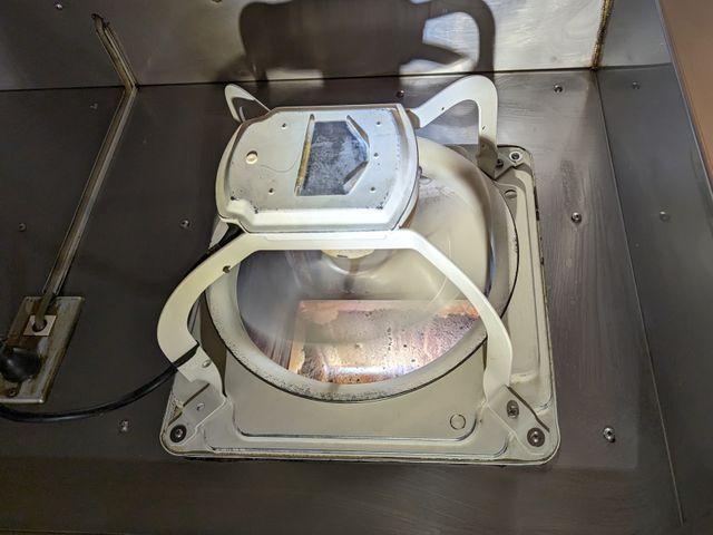 ギトギト油もスッキリきれい☆換気効率UP!内部まで徹底洗浄!!損害保険加入済