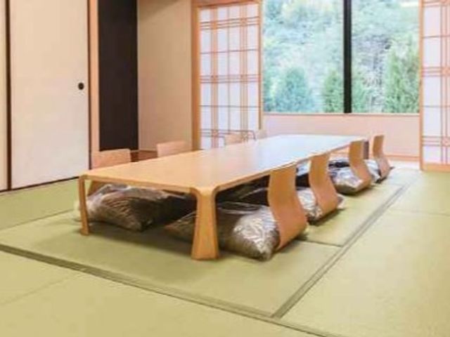 和紙表を使用したものになります