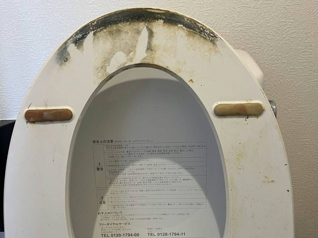 毎日使うトイレだからこそ清潔に!プロの技術と笑顔で快適空間をお届けします