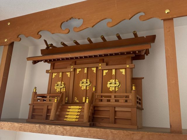 神棚の取付はプロにお任せ下さい。