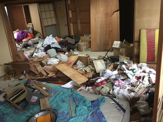 不用品片付け! 軽トラ積み放題。 住まいの綺麗をお手伝いさせて頂きます。