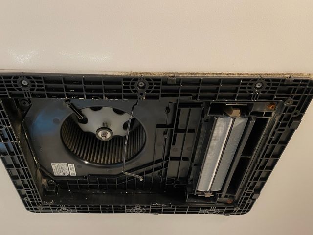 ★自社丁寧施工★安心の損害保険加入店!