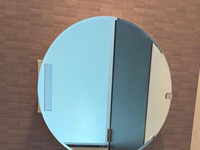 室内鏡ミラー取付、交換お任せください!◉エリア外時間外対応可能◉