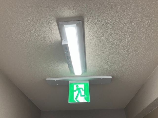 LED取替工事・女性スタッフ同行可能・親切丁寧・第一種電気工事士が伺います
