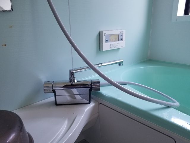 浴室、シャワー混合栓交換