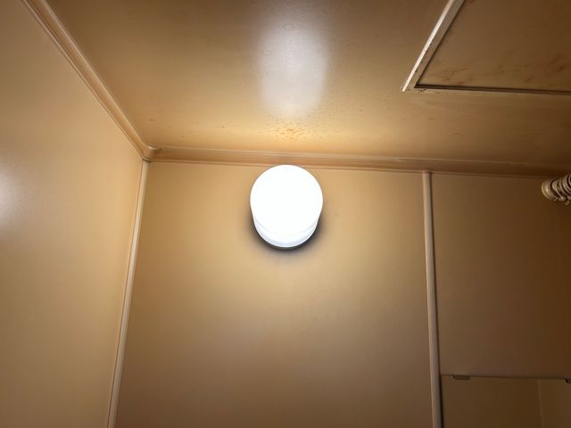 浴室照明器具の交換