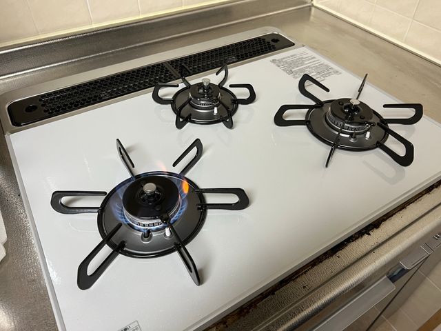 夫婦で経営する地域密着型の専門店!清潔丁寧な作業と充実のアフターフォローをお約束