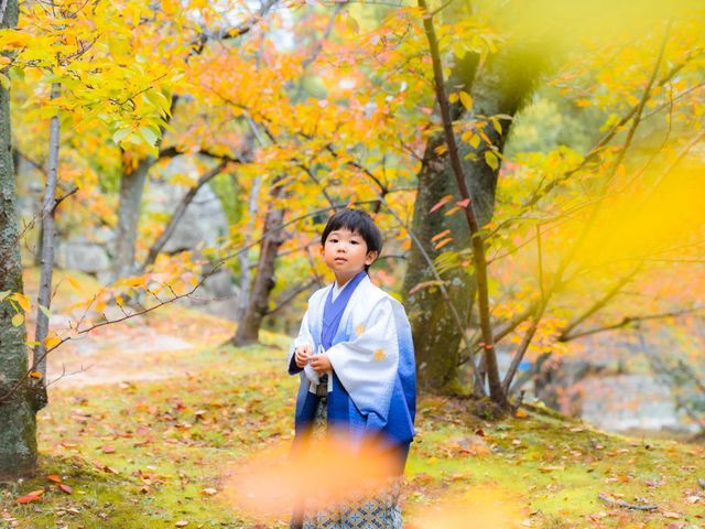 女性カメラマンが撮影いたします。土日祝の空きあります!護国神社の撮影経験が豊富!