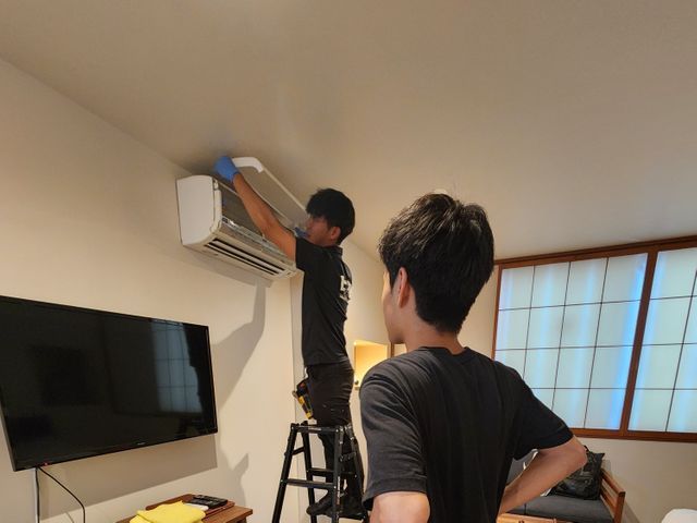 大手企業経験スタッフによる2名体制の安心清掃!女性スタッフ同行も可能