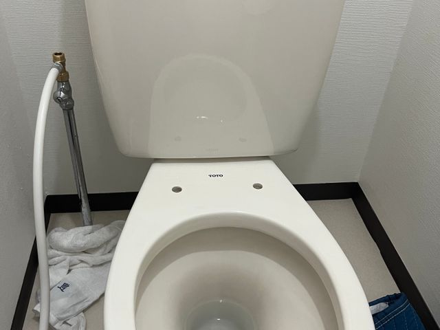 温水便座、ウォシュレット便座交換!作業実績多数。処分費1台無料!