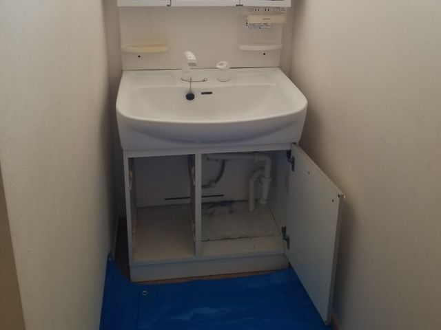 洗面台蛇口の交換