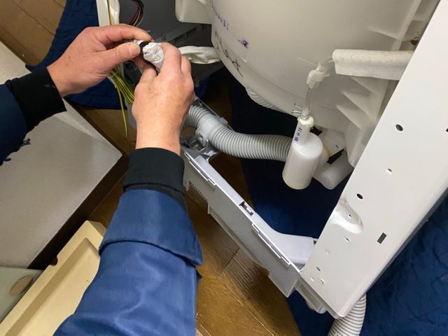 プロの技術でご満足いただけるように心を込めて作業いたします