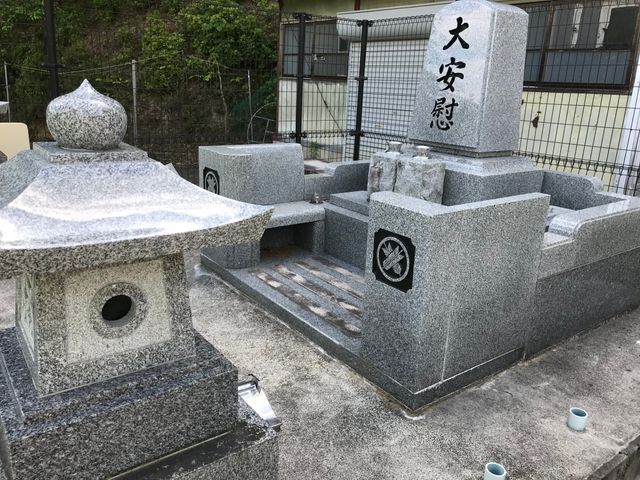 お墓掃除とご先祖様の供養に最適