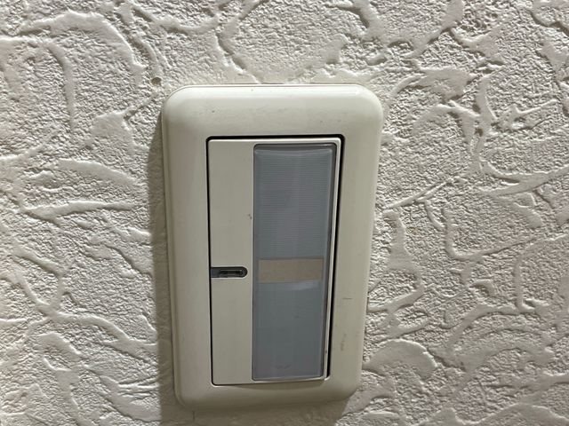 室内コンセント・電気スイッチの修理・増設・移動