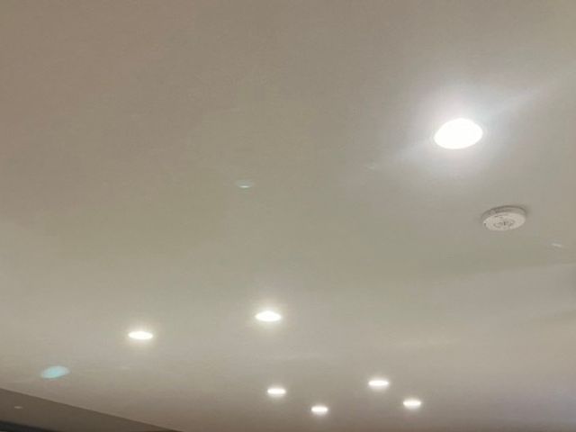 照明工事・女性スタッフ同行可能・親切丁寧・第一種電気工事士が伺います