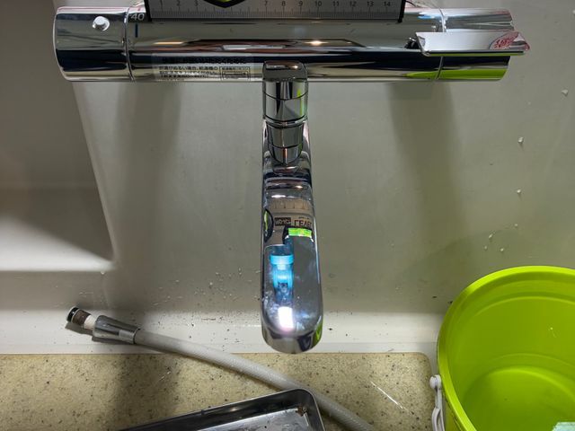浴室水栓蛇口交換