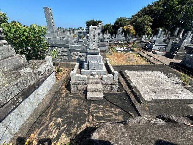 【損害保険加入済】お墓参り代行。心を込めてクリーニングします。お花、線香込み