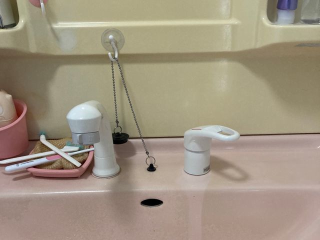 洗面化粧台 水栓交換