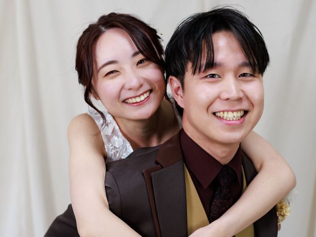 ふたりの自然な時間を光の中に残す出張撮影