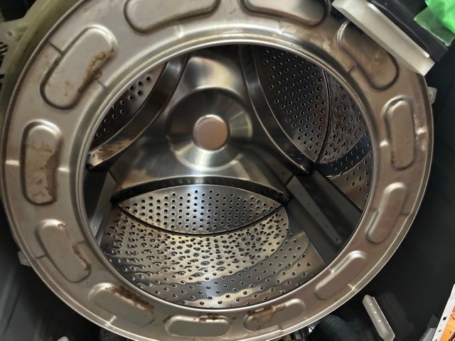 ドラム式洗濯機分解洗浄