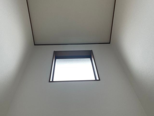 ☆壁紙のことなら当社にお任せ下さい☆お客様の個性を活かしたクロス流行ってきてます