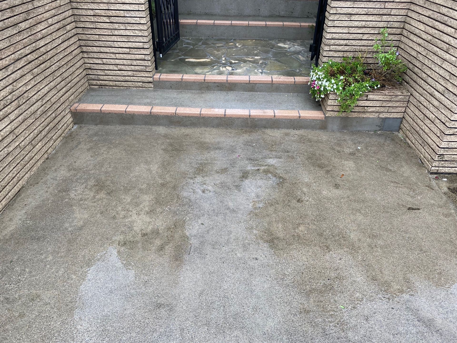 雑誌掲載 最新 話題のEZ blust 高圧洗浄器 ブラスト サビ落とし 建築 最新式 流行りのEZ blust 買うなら今 油汚れ サビが落ちる 洗浄器