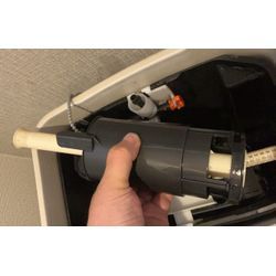 【DIYシリーズ！】トイレタンク内、制御筒ユニットパッキン交換してみた！Part2の画像2