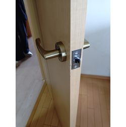 東大阪/ドアノブ交換の画像1