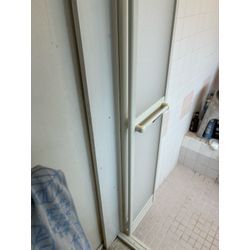 い浴室が見違える。カバー工法で清潔＆スタイリッシュな空間へ」の画像3