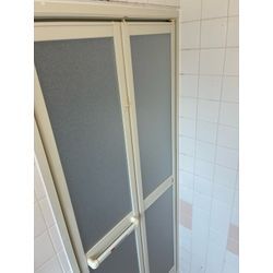 い浴室が見違える。カバー工法で清潔＆スタイリッシュな空間へ」の画像1