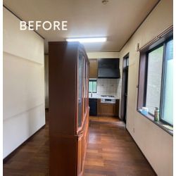 飯能市　空室物件　キッチン　ポスター跡や油汚れが気になるというご相談の画像1