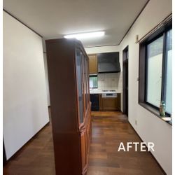 飯能市　空室物件　キッチン　ポスター跡や油汚れが気になるというご相談の画像2