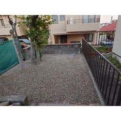 草むしり、防草シート、化粧砂利敷きの画像3