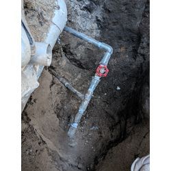 駐車場の下で水漏れ！！の画像3