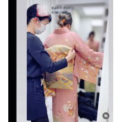 結婚式ご出席の訪問着お着付けの様子の画像1
