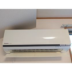 東京都三鷹市 お掃除機能付きエアコン 分解クリーニング パナソニック CS-EX226Cの画像1