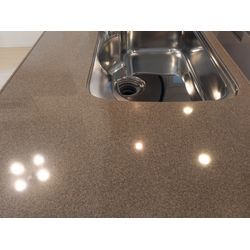 キッチン人工大理石天板とステンレスシンクの研摩コーティングの画像3