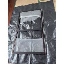 網戸張り替え作業の画像2