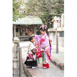 和傘が似合う✨兄弟で七五三★伊勢山皇大神宮の画像3